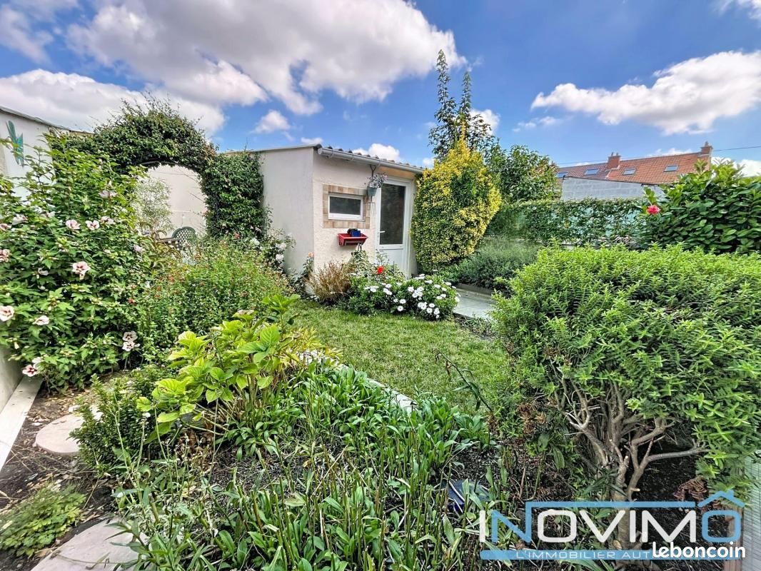 Maison 5 pièces 104 m² · à Coudekerque-Branche · 104 m² · 197 000 €