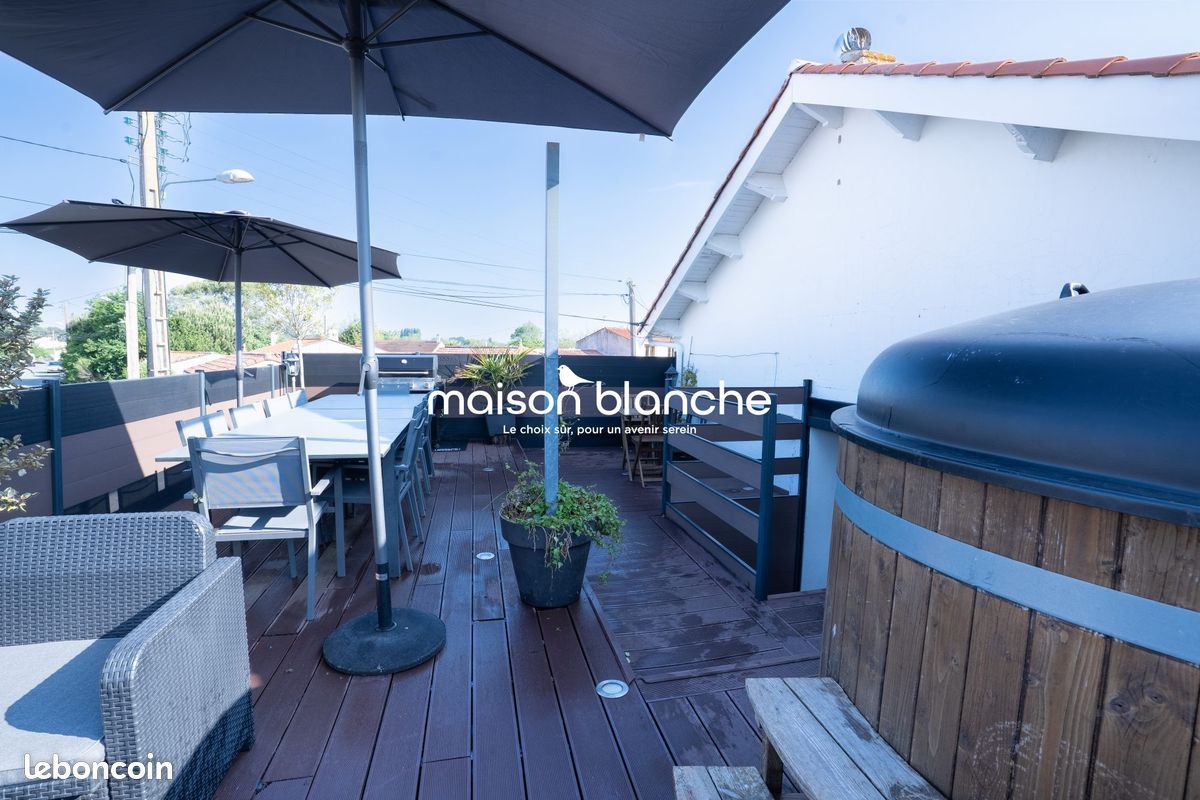 Maison 7 pièces 165 m² · à La Tranche-sur-Mer · 165 m² · 359 900 €