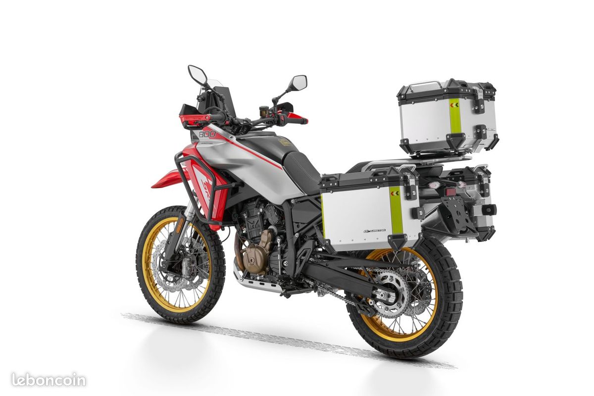 Moto qjmotor srt 800 rx / nouveaute 2026 / garantie 3 ans / permis A2 / trail (image 4)