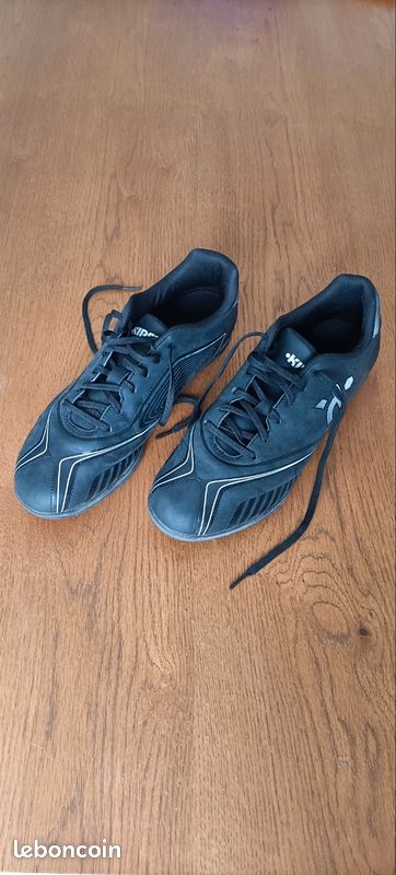 Chaussures soccer/stabilisé état neuf taille (image 1)