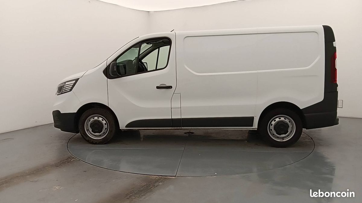 Renault trafic fgn l1h1 3000 kg blue dci 130 (image 8)