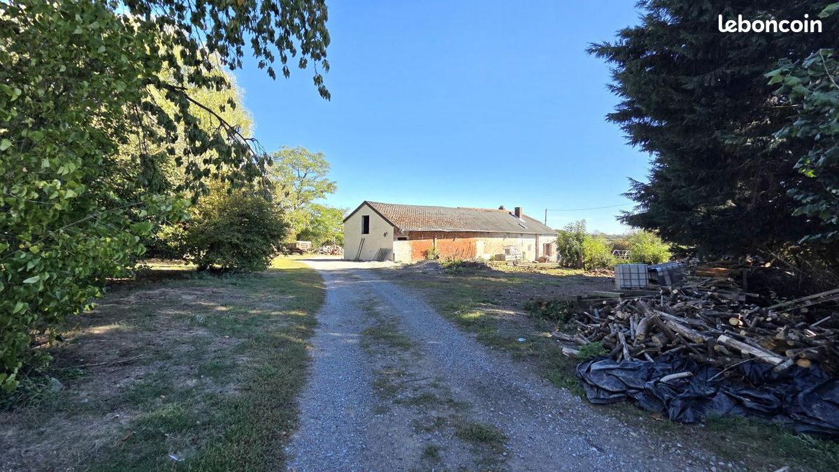 Maison 12 pièces 122 m² · à La Flamengrie · 122 m² · 118 000 €