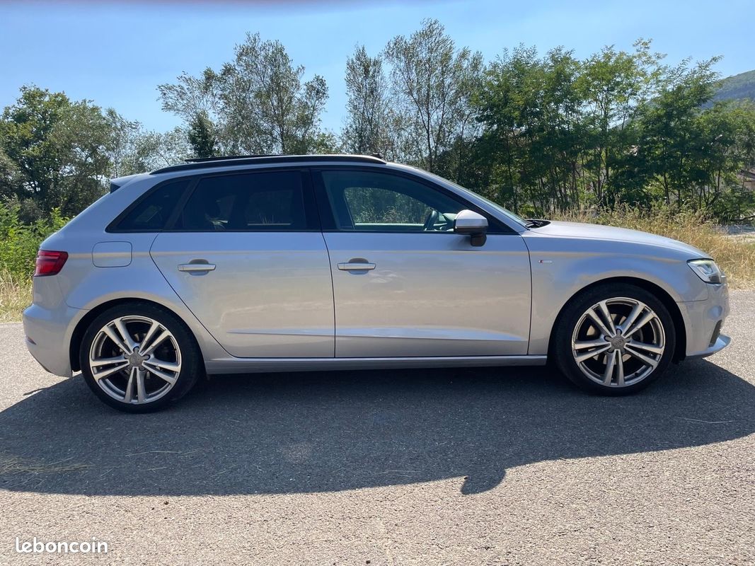 AUDI A3 SPORTBACK 35 TFSI CoD 150 S-tronic S-Line / Toit ouvrant (image 8)