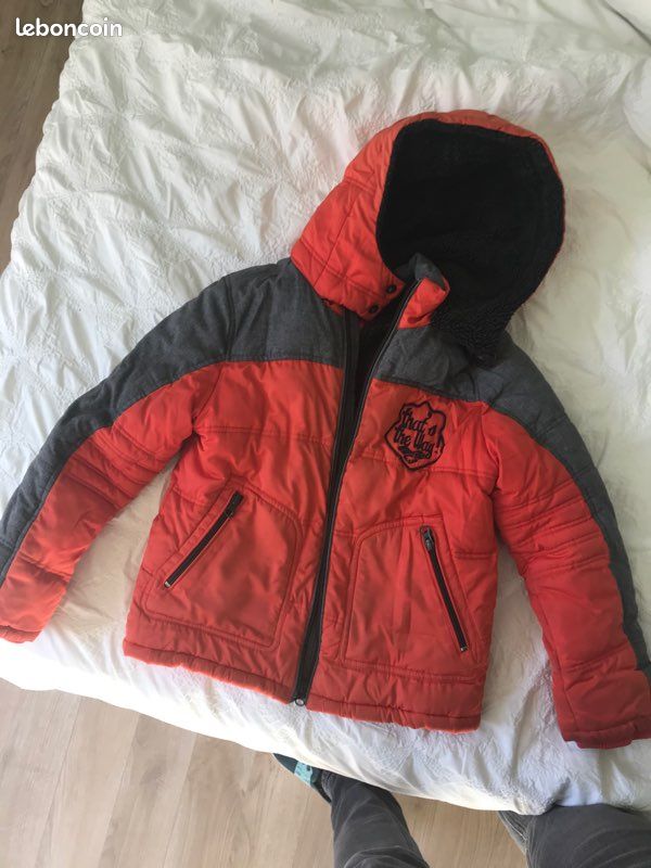 Doudoune / Manteau Catimini 8 ans (image 1)