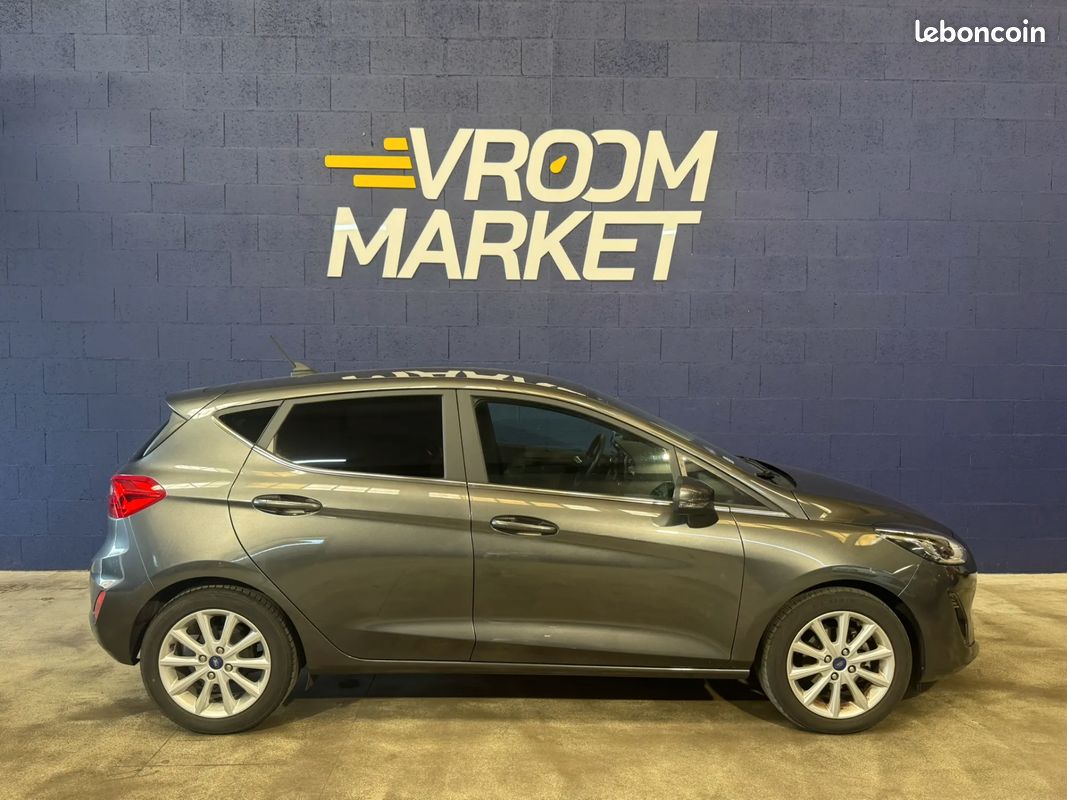 FORD Fiesta 1.0 100ch Titanium - 2019 - Suivi complet - CARPLAY - Bon état général (image 2)