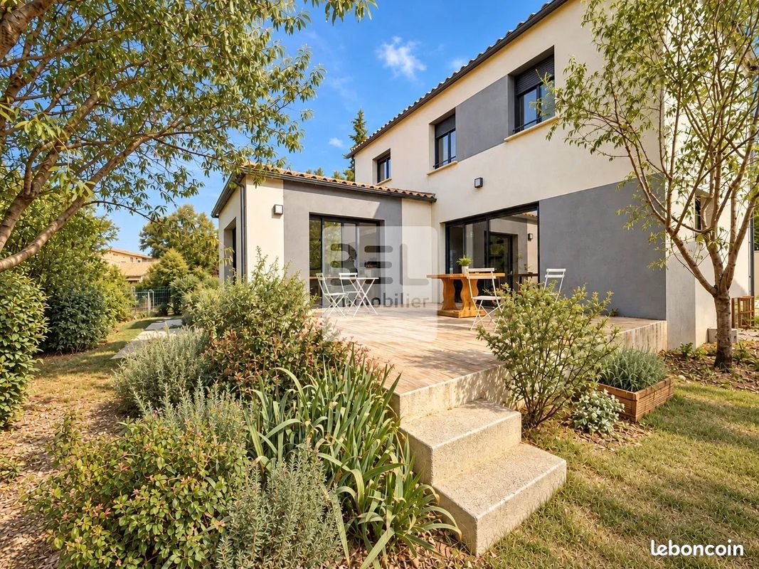 Maison 5 pièces 105 m² · à Remoulins · 105 m² · 255 000 €
