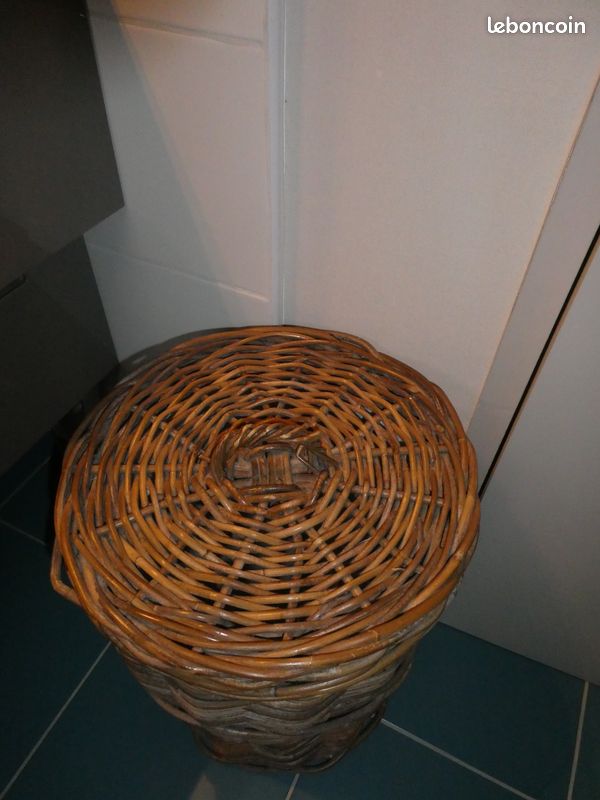 Grande corbeille en osier à linge (image 2)