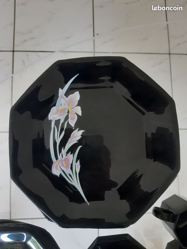 Petit service noir a fleur (image 2)
