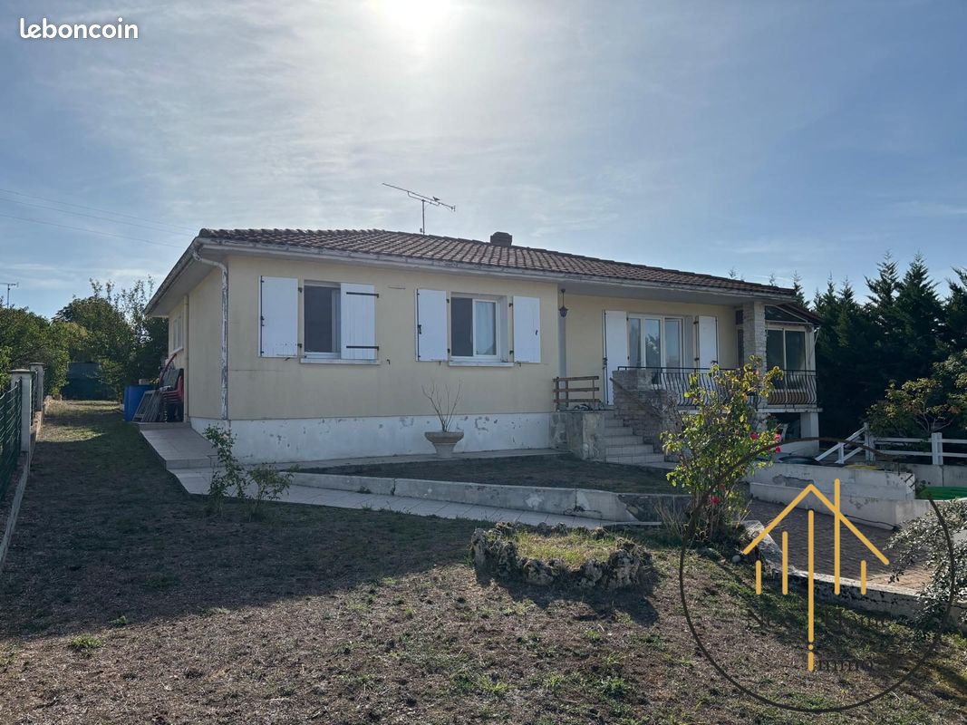 Maison 4 pièces 98 m² · à Villebois-Lavalette · 98 m² · 139 750 €
