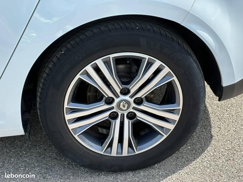 Renault Megane 1.5 Blue dCi 115ch Evolution EDC (image 35)