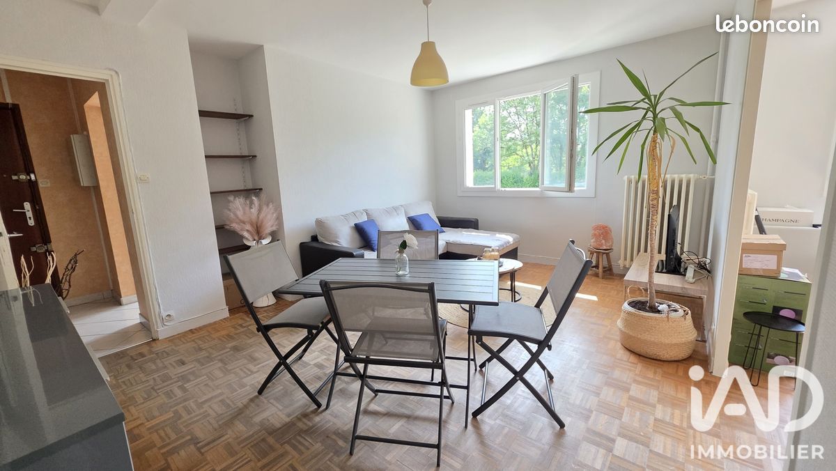 Appartement 4 pièces 61 m² · à Domène · 61 m² · 137 000 €