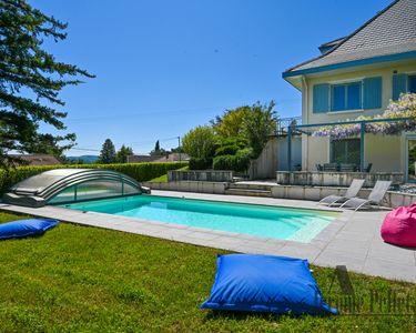 Maison 800 000 € - 235 m²