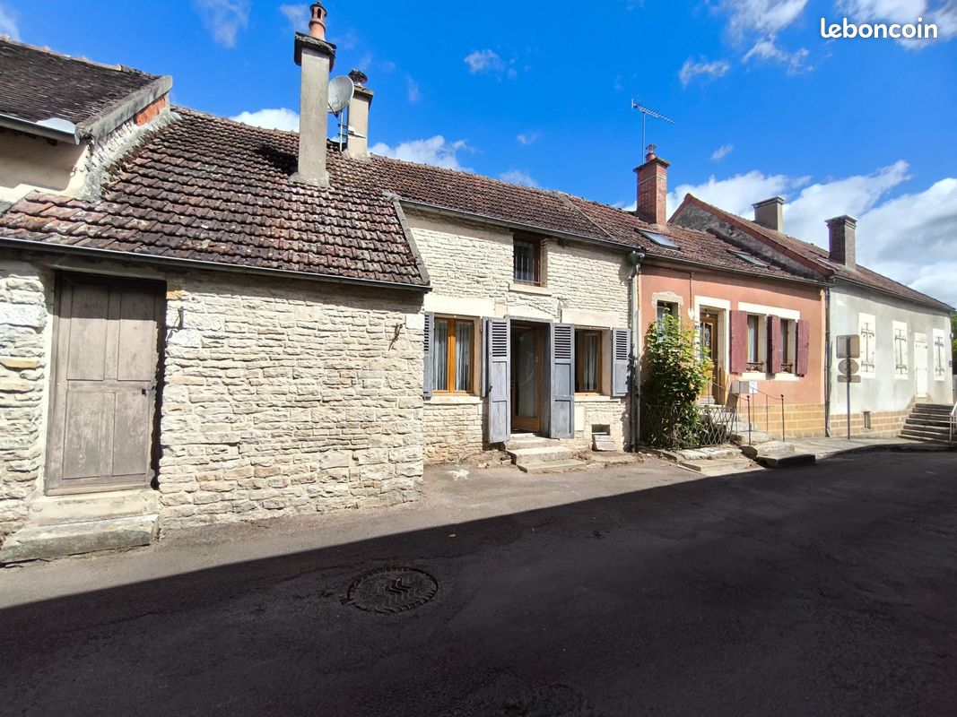 Maison 6 pièces 110 m² (image 1)