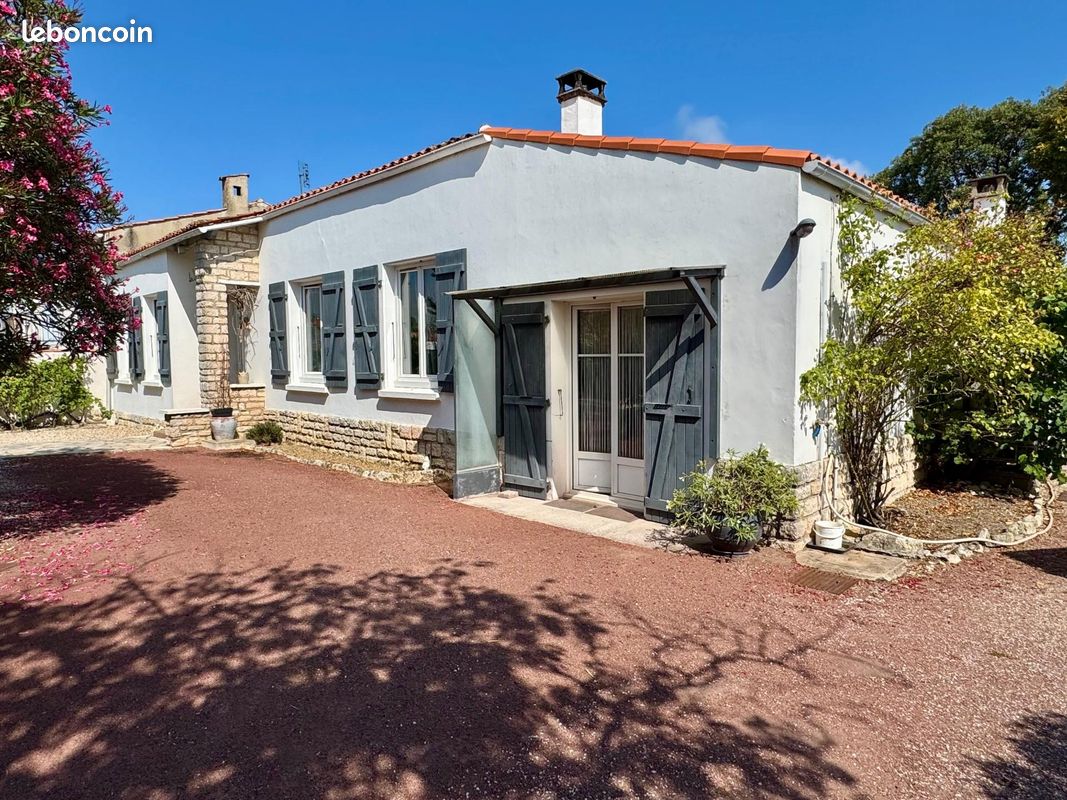 Maison 5 pièces 136 m² · à Le Château-d'Oléron · 136 m² · 443 000 €