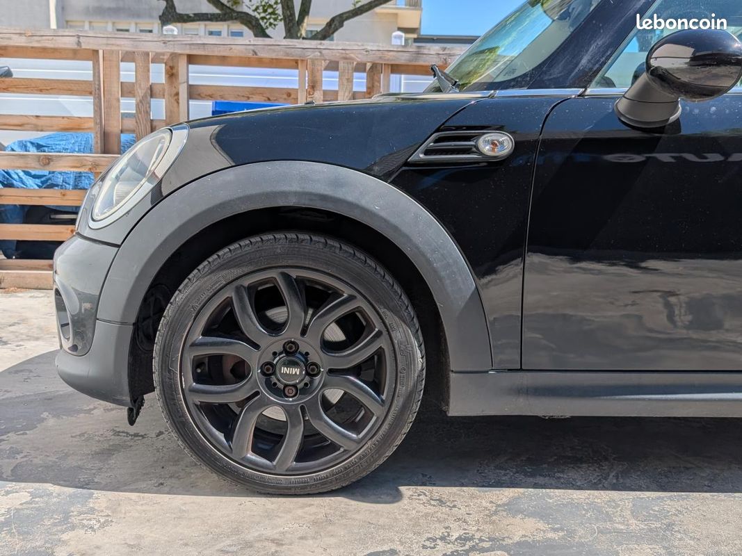 MINI COOPER 1.6i 122ch R56 LCI Cooper (image 13)