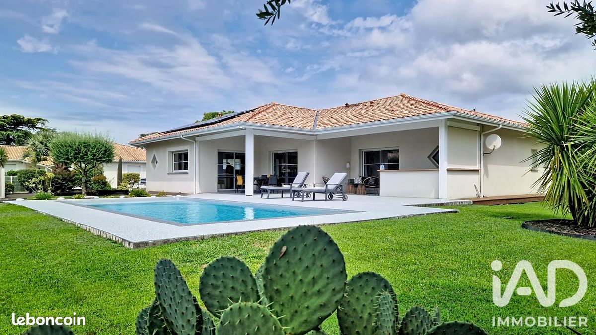 Maison 5 pièces 182 m² · à Biganos · 182 m² · 696 000 €