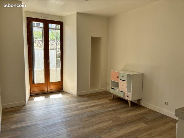 Studio 1 pièce 18 m²