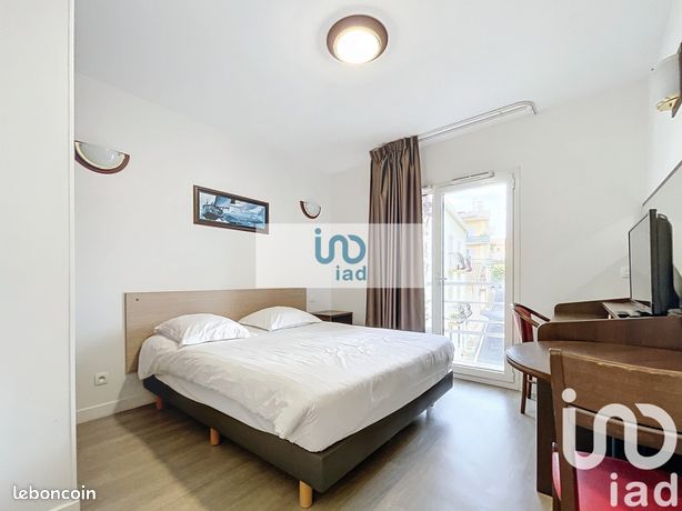 Studio 1 pièce 20 m²