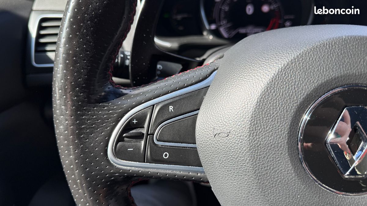RENAULT Megane 1.8 280 RS EDC BVA - GARANTIE 6 MOIS MIN (image 17)
