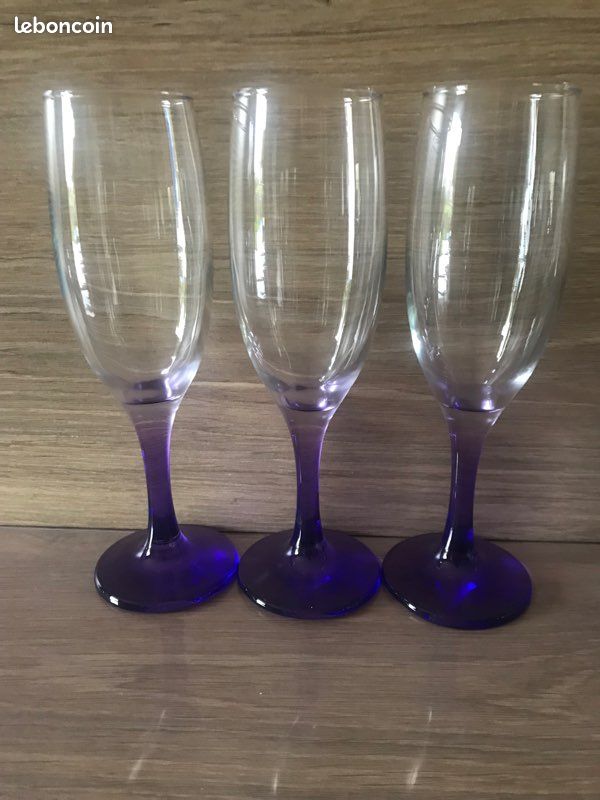 12 Verres à pied flûte (image 2)