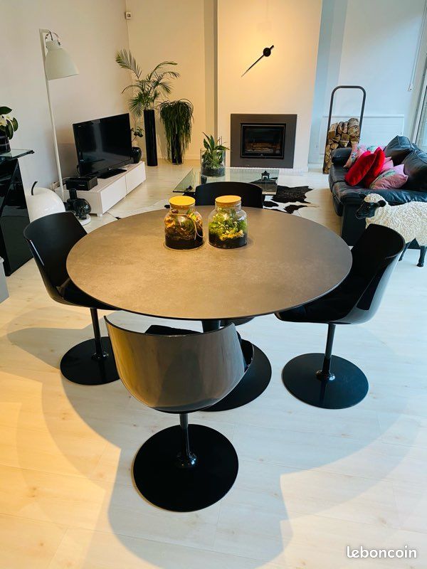 Table ronde tulipe SOVET ITALIA Flûte Pamika (image 2)