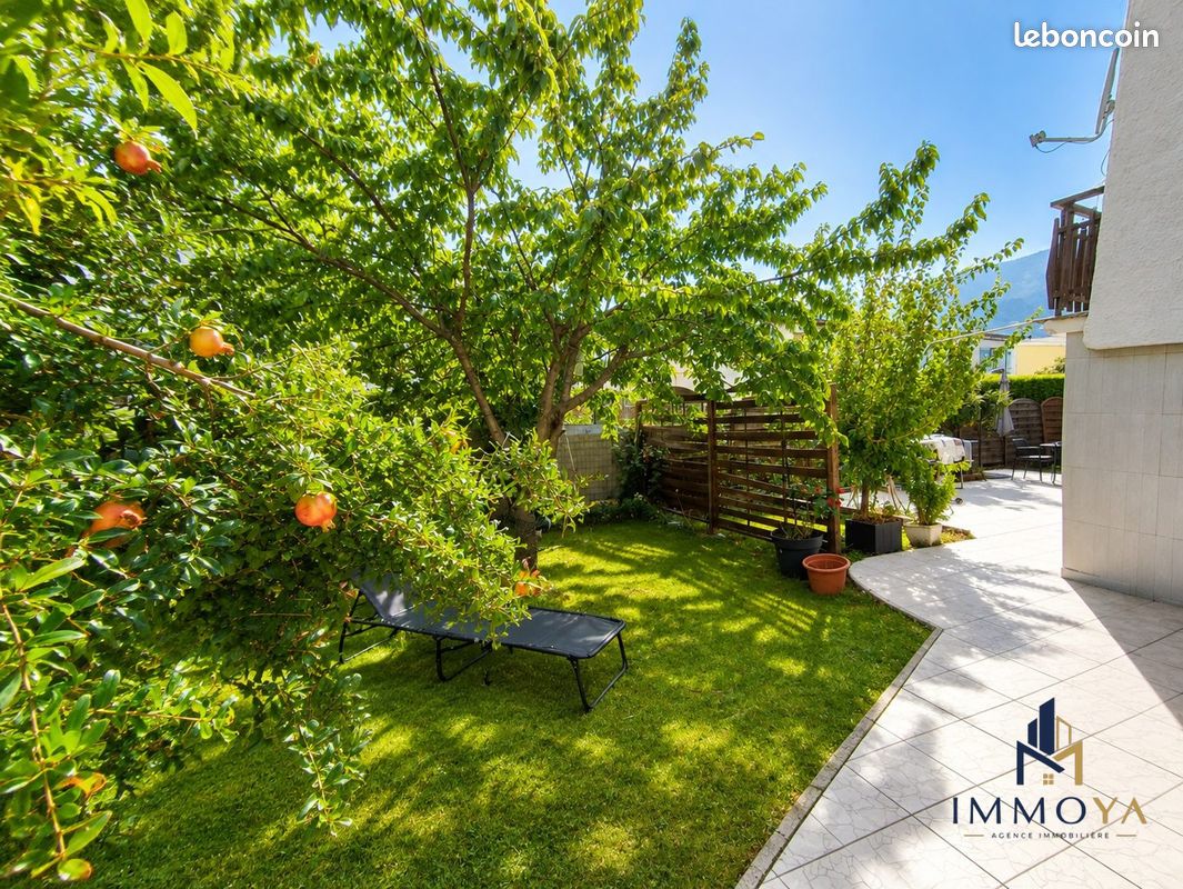 Maison 6 pièces 130 m² · à Saint-Égrève · 130 m² · 389 000 €
