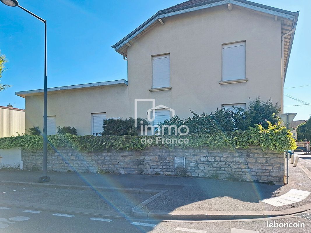 Appartement 3 pièces 93 m² · à Bourg-en-Bresse · 93 m² · 179 000 €