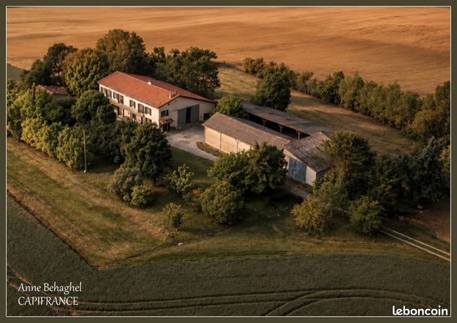 Maison 6 pièces 160 m²