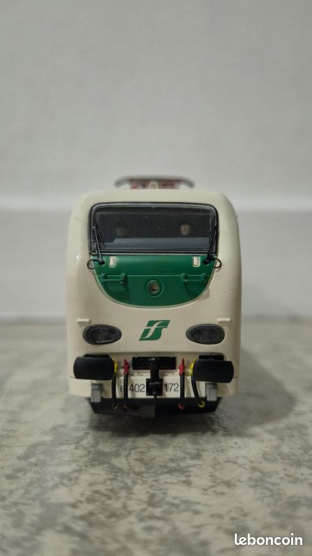 Locomotive électrique E402B FS Ep VI – Rivarossi HR2905 – HO 1/87