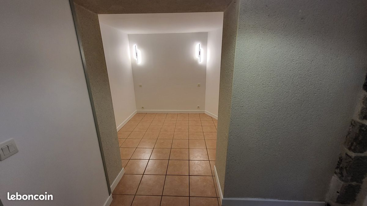 Appartement a louer aurillac - 2 pièce(s) - 40 m2 - Surfyn