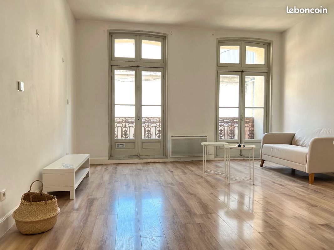 Appartement 3 pièces 64 m² · à Sète · 64 m² · 940 €