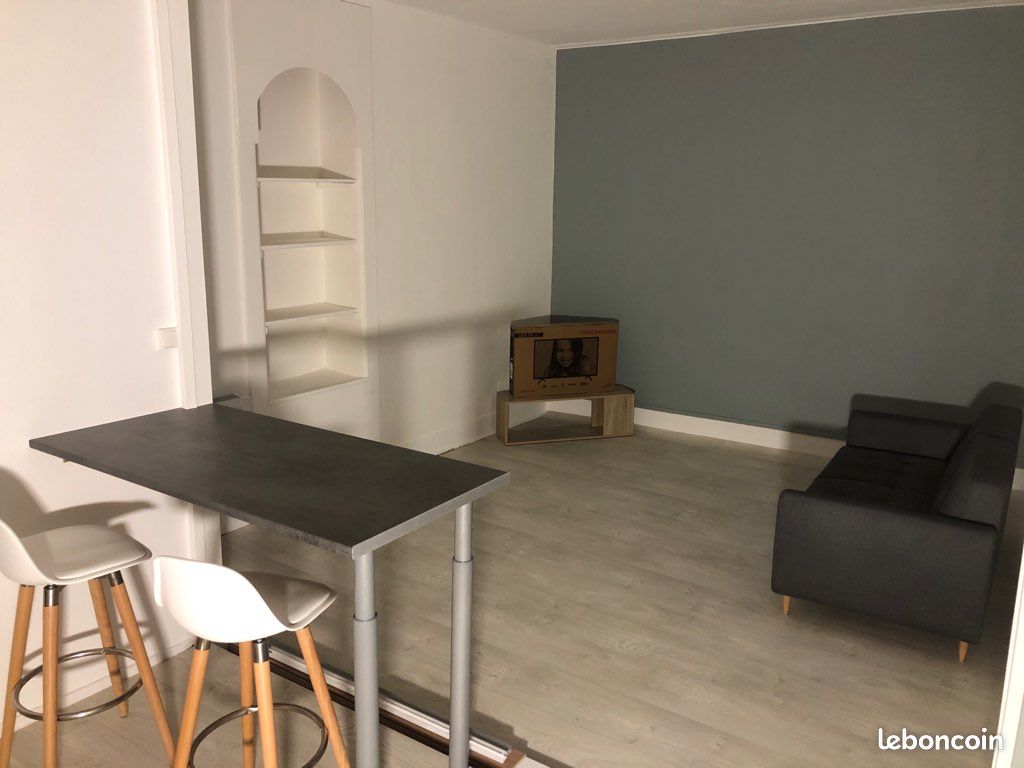 Appartement 2 pièces 46 m² · à Saint-Genest-Lerpt · 46 m² · 500 €/mois