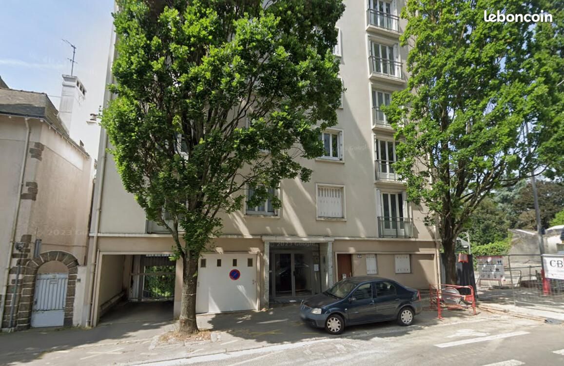 Garage/box Nantes · 114 €