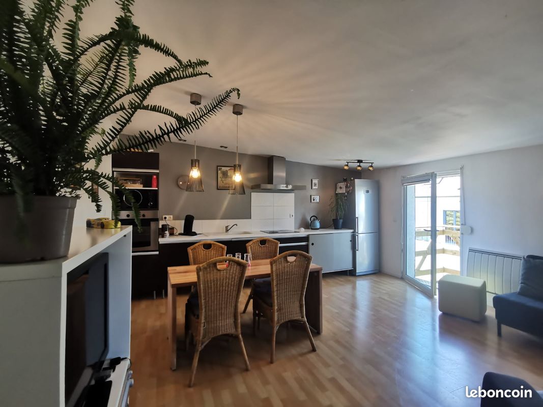 Appartement 2 pièces 55 m² · à Oberhausbergen · 55 m² · 180 000 €