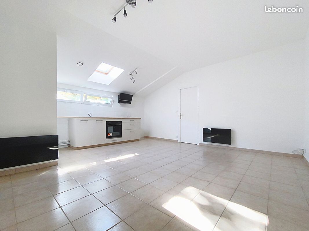 Appartement 2 pièces 52 m² · à Épernay · 52 m² · 590 €/mois