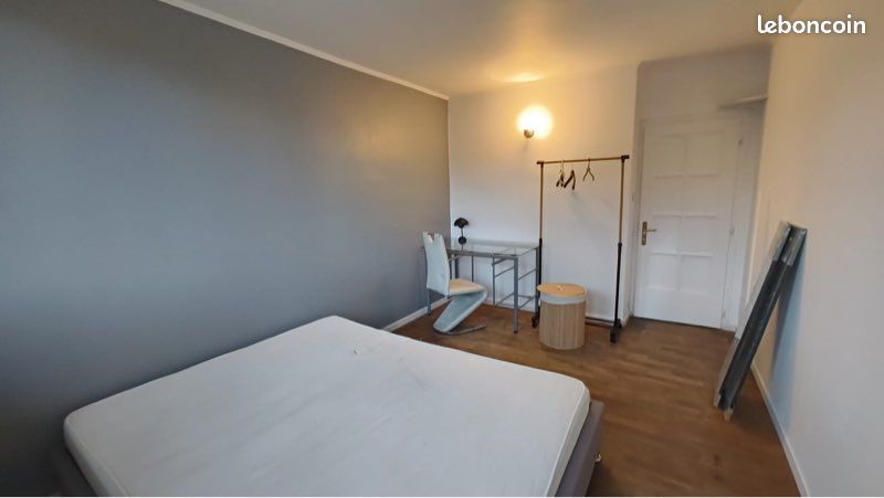 Appartement 5 pièces 100 m² · à Annemasse · 100 m² · 650 €/mois