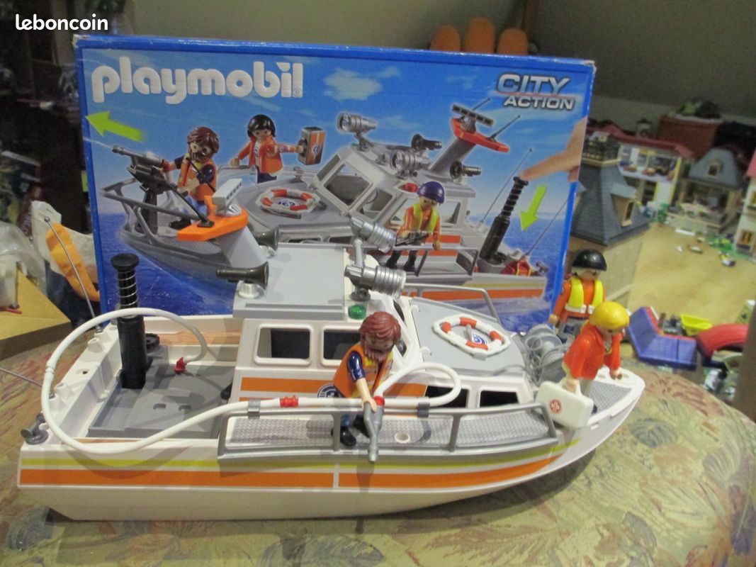 Playmobil Bateau de sauvetage en boite (image 1)