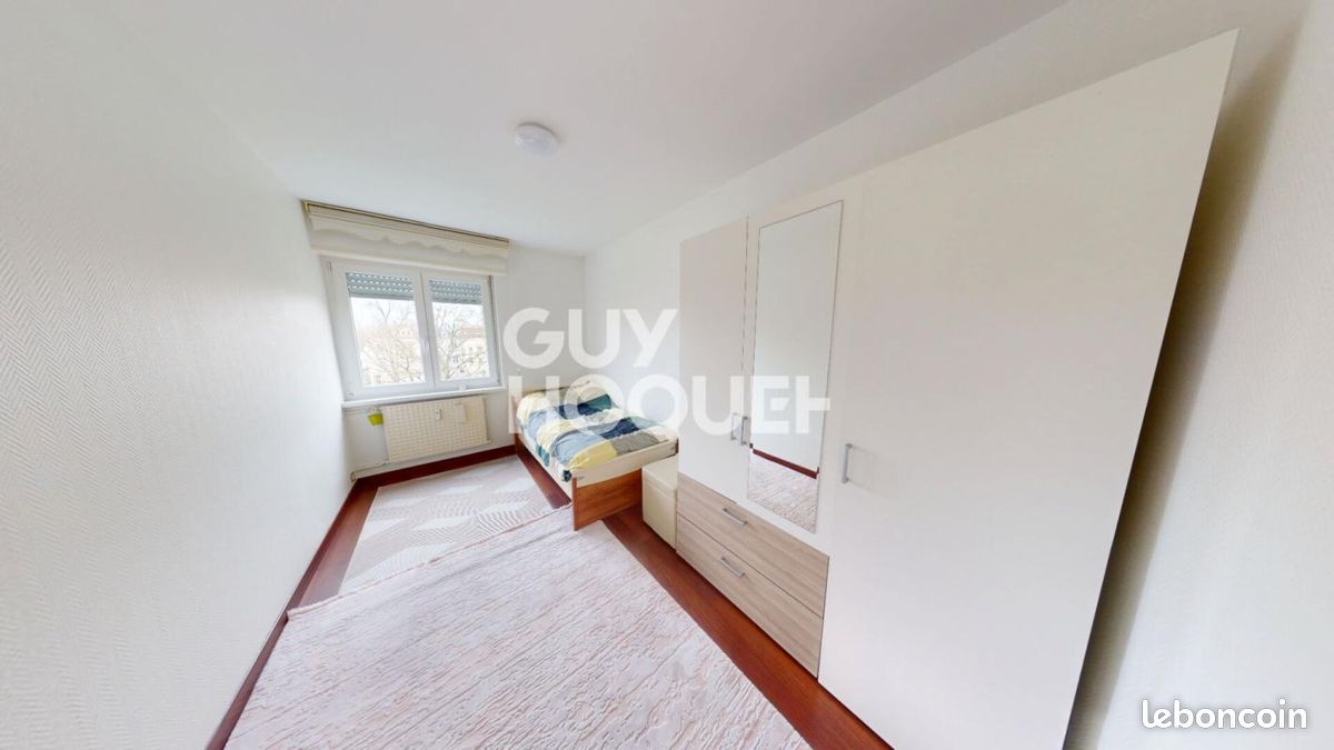 Appartement 5 pièces 100 m² · à Mulhouse · 100 m² · 121 200 €