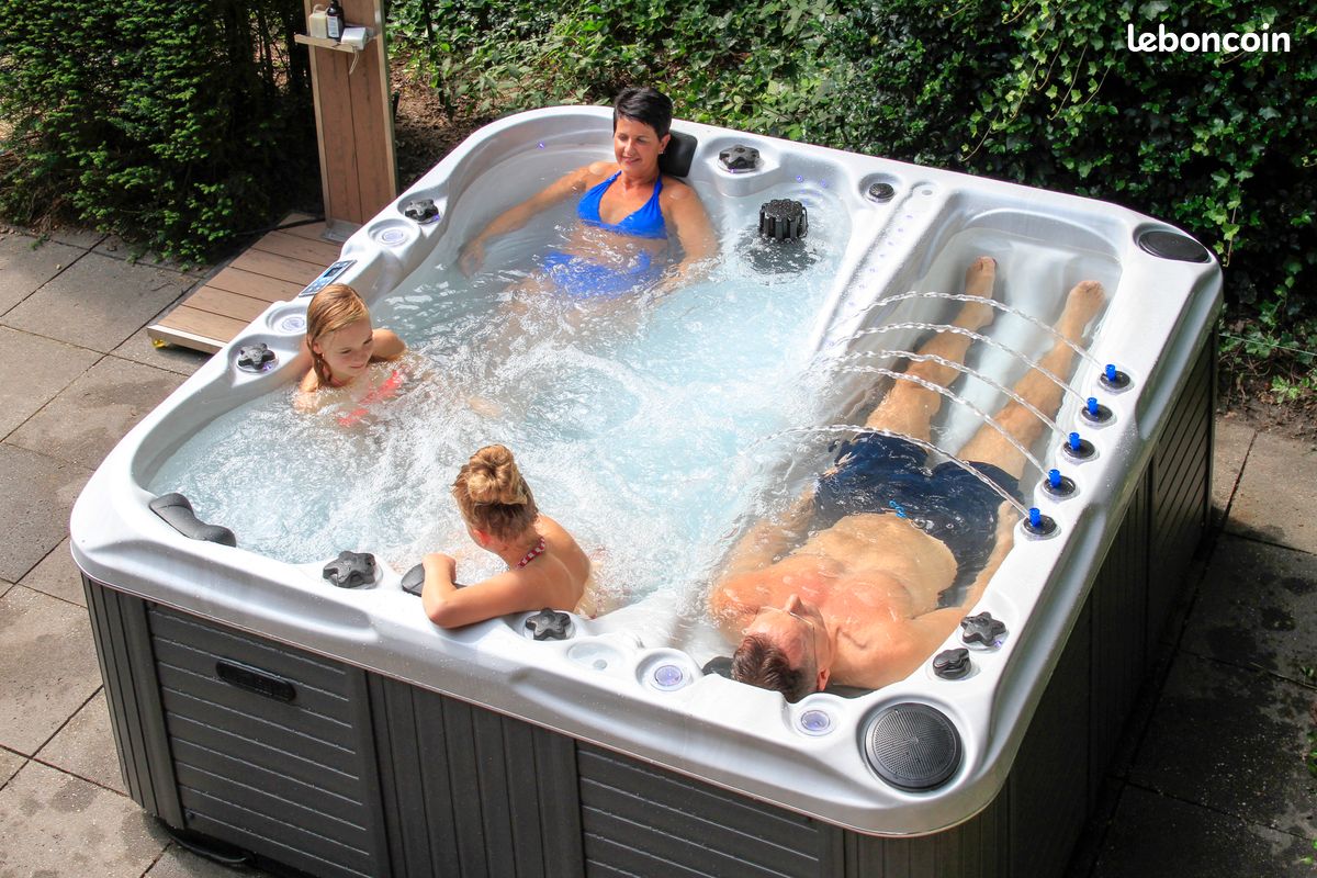 Spa Européen Haut De Gamme Ultra Massant equipé d'un lit de léviation (image 5)