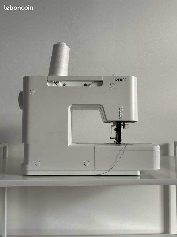 Machine à coudre Pfaff Passeport 2.0 (image 4)