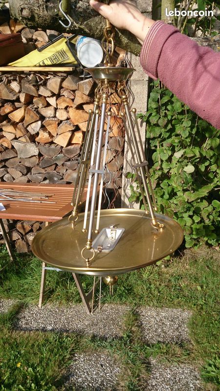 Lustre laiton doré (image 1)