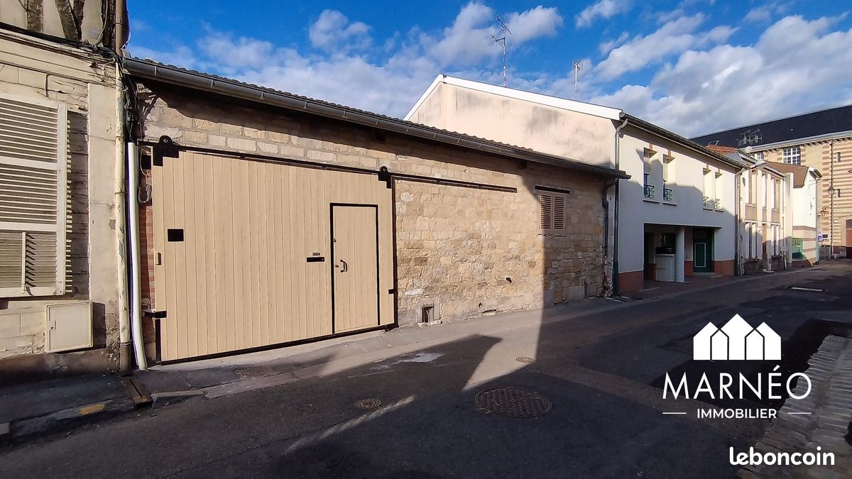 Maison a louer chalons-en-champagne - 6 pièce(s) - 122 m2 - Surfyn