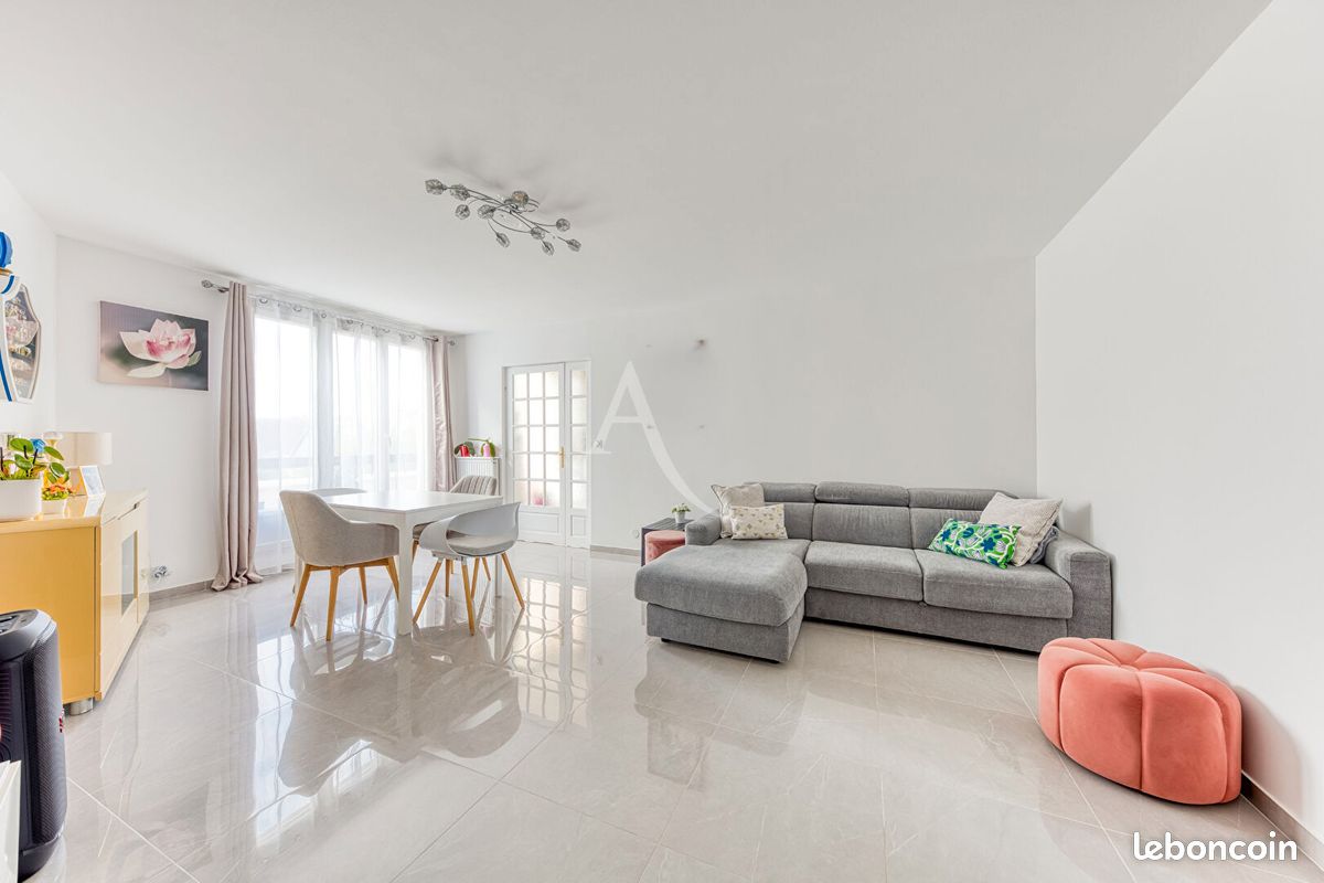 Appartement 4 pièces 84 m² · à Lognes · 84 m² · 274 400 €