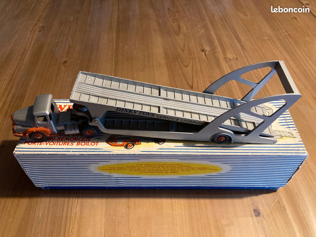 Dinky Toys - 1:43 - Tracteur UNIC et Semi Remorque