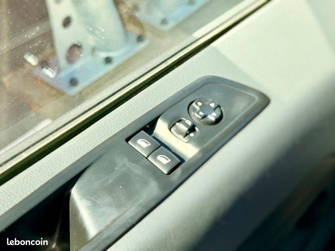Opel Vivaro (3) 1.5 Diesel 120 ch L2 Pack Clim (image 16)