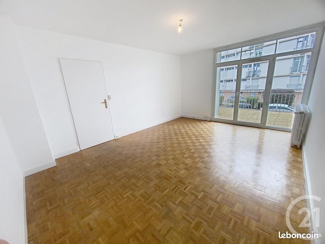 Appartement 3 pièces 59 m² · à Saint-Jean-de-la-Ruelle · 59 m² · 680 €/mois
