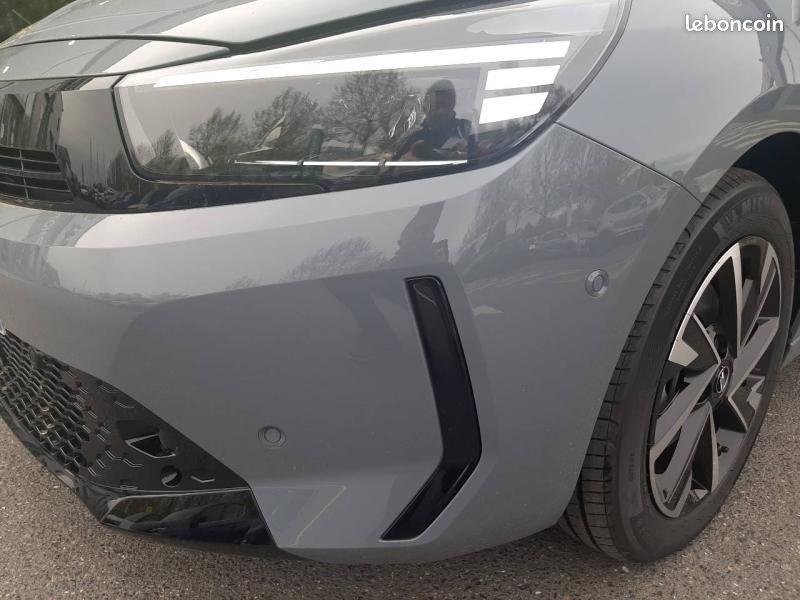Opel Corsa 1.2 Turbo Hybrid 110ch GS e-DCT6 (image 9)