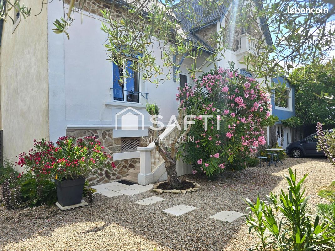 Maison 6 pièces 150 m² · à Baden · 150 m² · 648 500 €