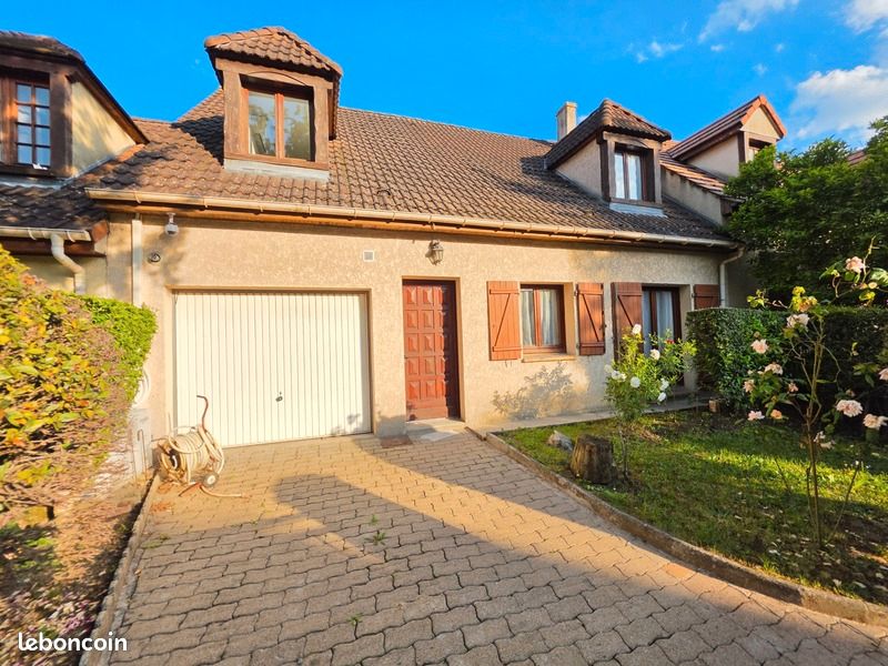 Maison 6 pièces 120 m² · à Grigny · 120 m² · 313 000 €