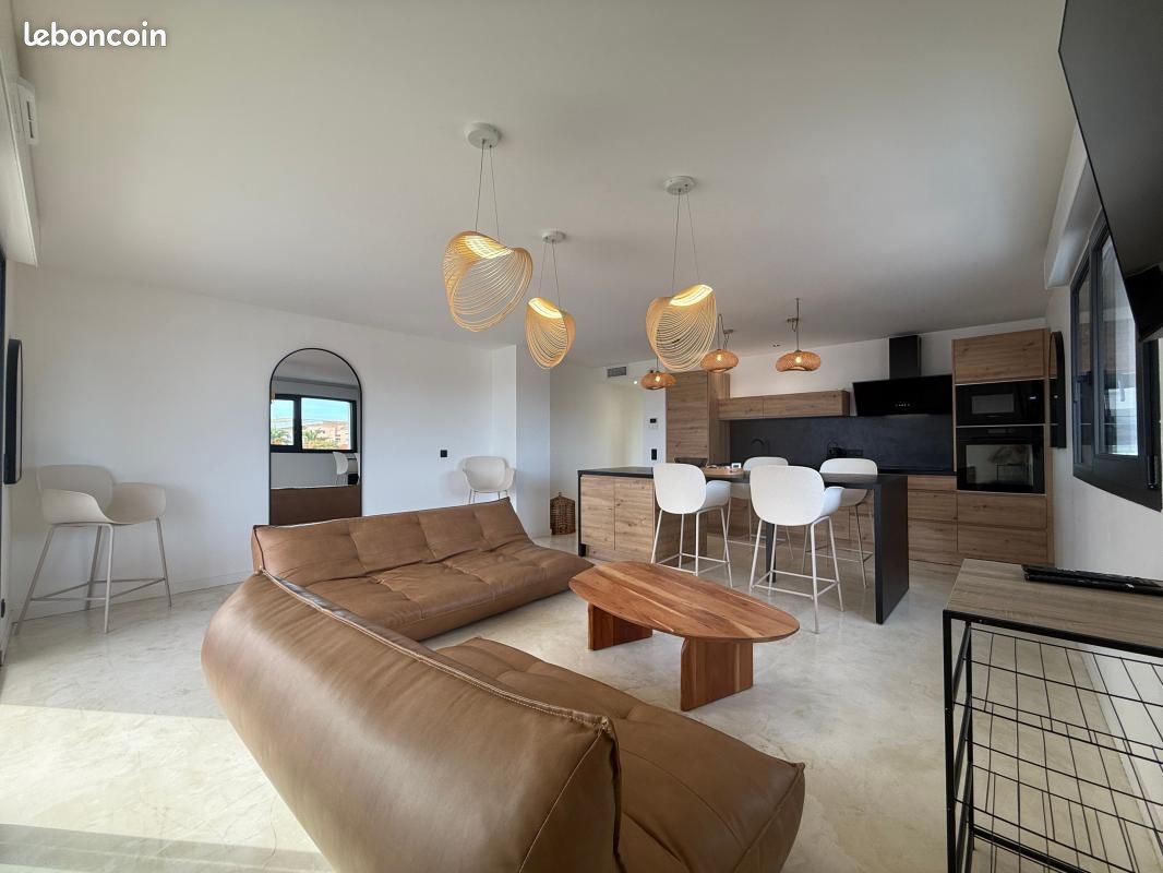 Appartement 3 pièces 75 m² · à Sainte-Marie-la-Mer · 75 m² · 1 350 €/mois
